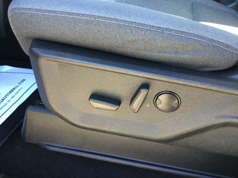 Used 2021 Ford F150 XLT w/ Equipment Group 302A High image 8