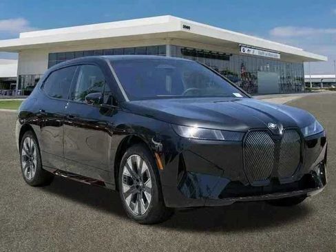 New 2026 BMW iX xDrive45 AWD/4WD image 2