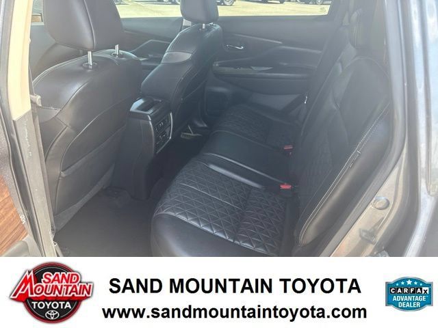 Used 2021 Nissan Murano Platinum w/ Cargo Package FWD image 14