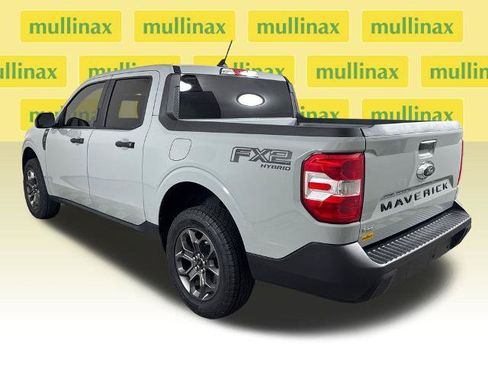 Certified 2023 Ford Maverick XLT FWD image 4