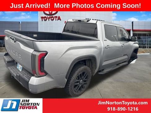 Used 2024 Toyota Tundra Limited image 5