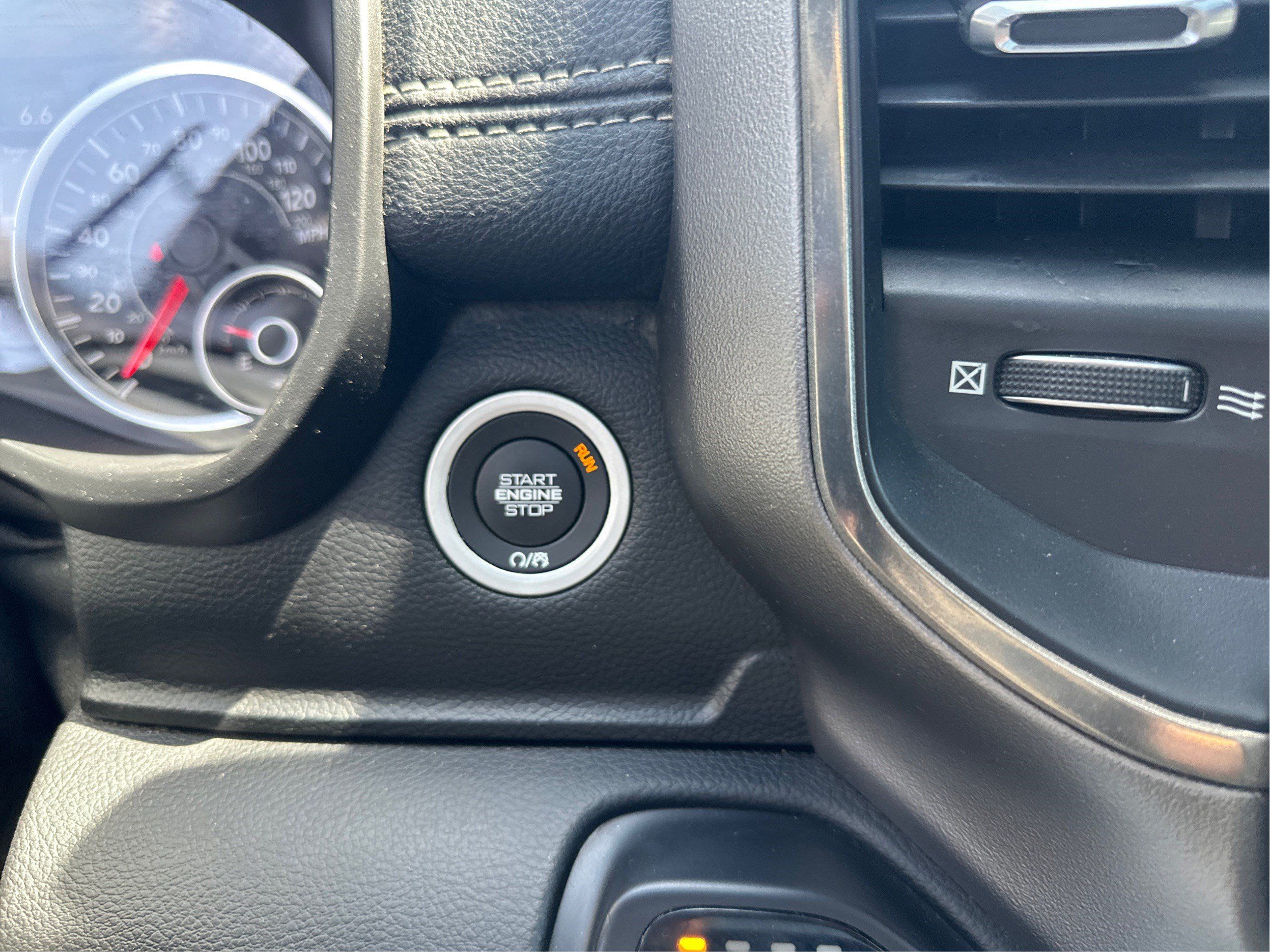 Used 2019 RAM 1500 Sport w/ Alpine Leather & Sound Group AWD/4WD image 32