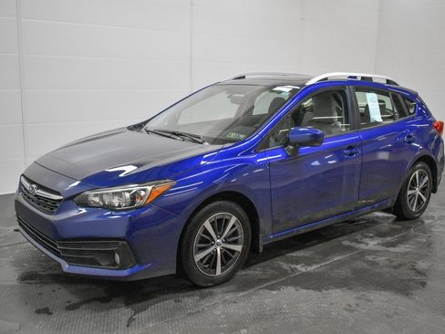 Used 2023 Subaru Impreza Premium image 3