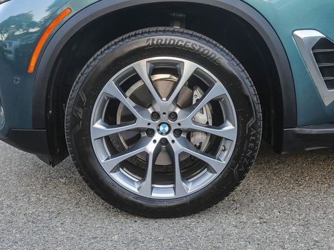 Used 2026 BMW X5 xDrive40i AWD/4WD image 11