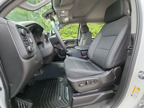 Certified 2025 Chevrolet Silverado 1500 Custom w/ Turbomax Blackout Package image 23