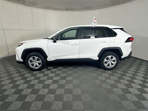 Used 2023 Toyota RAV4 LE FWD image 6