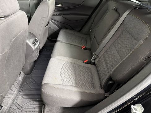 Used 2022 Chevrolet Equinox LT image 19