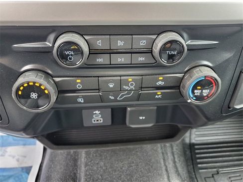 Used 2024 Ford F450 XL w/ Snow Plow Prep Package image 37