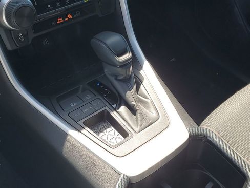 Certified 2023 Toyota RAV4 LE image 18