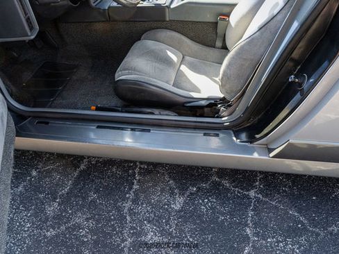 Used 1986 Pontiac Fiero GT RWD image 39