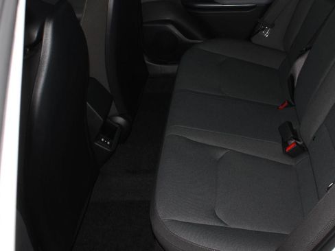 New 2025 Kia K4 LXS image 16