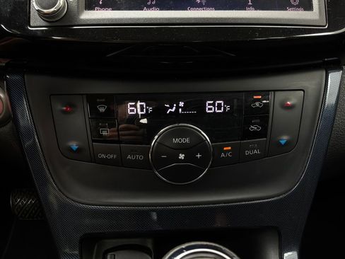 Used 2019 Nissan Sentra SR FWD image 23