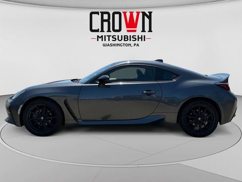 Used 2024 Toyota GR86 Premium RWD image 6