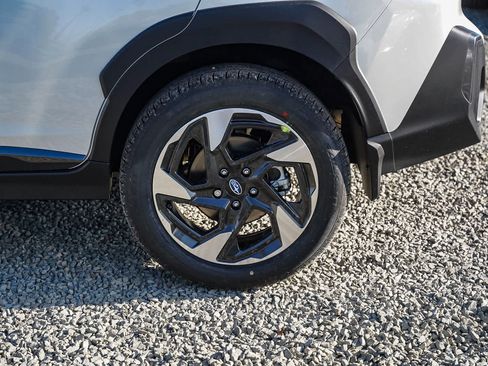 New 2025 Subaru Crosstrek 2.5i Limited image 10