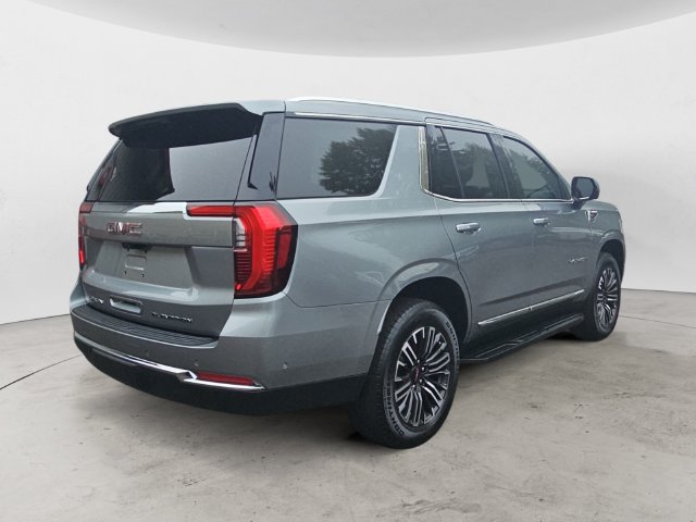 Used 2025 GMC Yukon Elevation w/ Technology Package AWD/4WD image 5