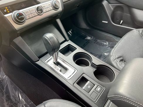 Used 2016 Subaru Legacy 2.5i Limited image 14