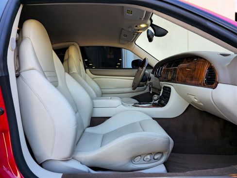 Used 2005 Jaguar XK8 R RWD image 24