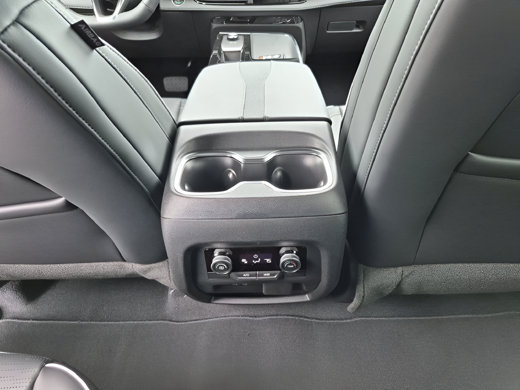 New 2026 Buick Enclave Sport Touring w/ Power Package FWD image 34