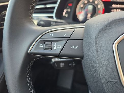 Used 2025 Audi Q8 Premium Plus image 27