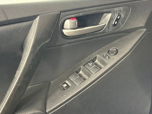 Used 2011 MAZDA MAZDA3 s Grand Touring FWD image 12