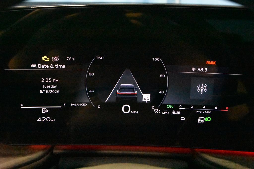 Certified 2025 Audi Q5 Premium Plus w/ Premium Plus AWD/4WD image 17
