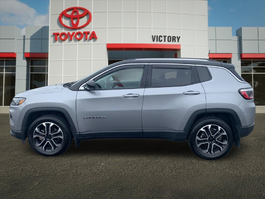 Used 2022 Jeep Compass Limited AWD/4WD image 6
