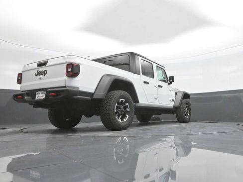 Used 2026 Jeep Gladiator Rubicon AWD/4WD image 39