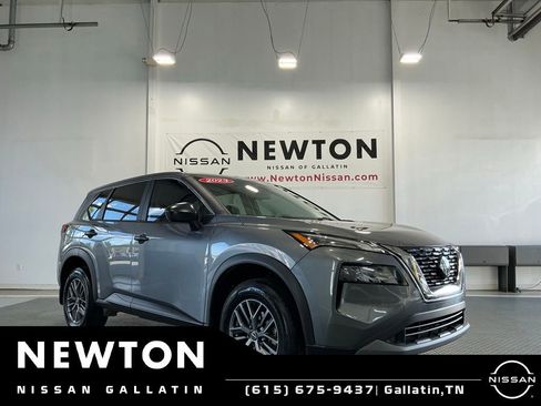 Used 2023 Nissan Rogue S FWD image 21