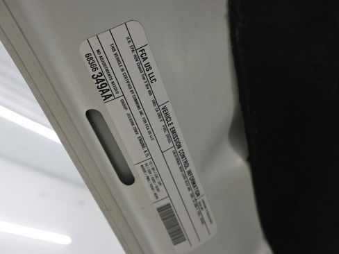 Used 2018 RAM 3500 Laramie image 20