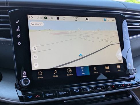 New 2026 Jeep Grand Wagoneer Limited AWD/4WD image 24