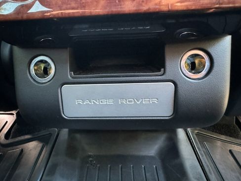 Used 2017 Land Rover Range Rover HSE image 51