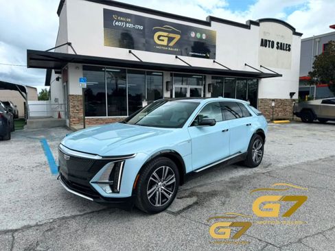 Used 2024 Cadillac Lyriq Luxury RWD image 1