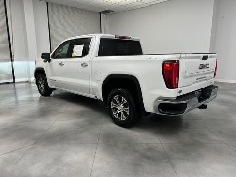 Used 2025 GMC Sierra 1500 SLT AWD/4WD image 5