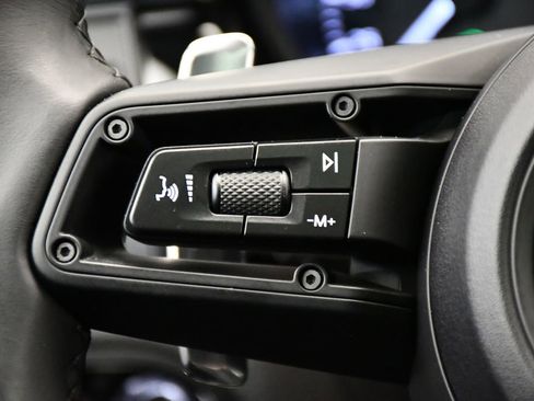 Used 2024 Porsche Macan S image 28