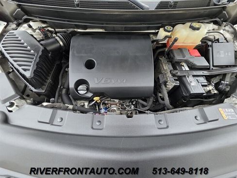 Used 2018 Buick Enclave Avenir w/ Avenir Technology Package AWD/4WD image 24