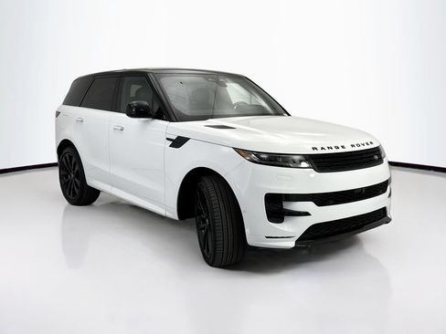 Certified 2025 Land Rover Range Rover Sport Dynamic SE AWD/4WD image 3