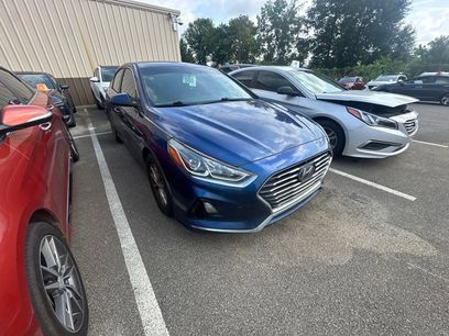Used 2018 Hyundai Sonata SE w/ Cargo Package