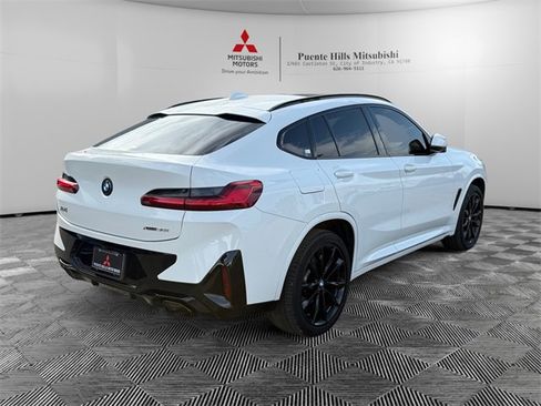 Used 2023 BMW X4 xDrive30i w/ M Sport Package image 5