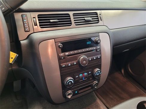 Used 2010 Chevrolet Tahoe LS image 20