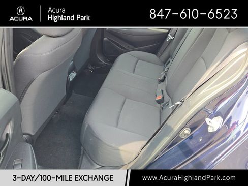 Used 2025 Toyota Corolla LE FWD image 16