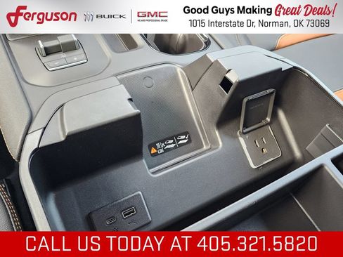 New 2026 GMC Sierra 1500 AT4 w/ AT4 Premium Package AWD/4WD image 33