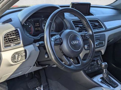 Used 2018 Audi Q3 2.0T Premium image 10