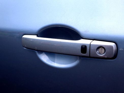 Used 2010 Nissan Altima 3.5 SR w/ Sport Pkg image 26