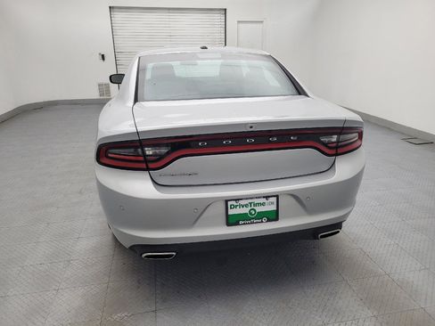 Used 2022 Dodge Charger SXT RWD image 6