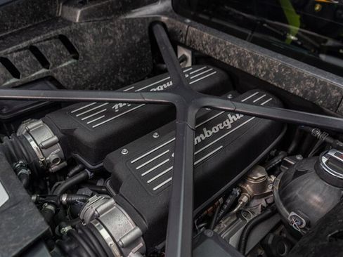 Used 2017 Lamborghini Huracan LP 610-4 AWD/4WD image 63
