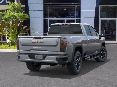 New 2026 GMC Sierra 2500 Denali AWD/4WD image 4