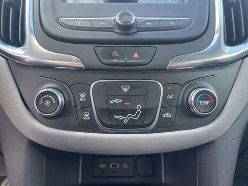 Used 2022 Chevrolet Equinox LS w/ Driver Confidence II Package image 26