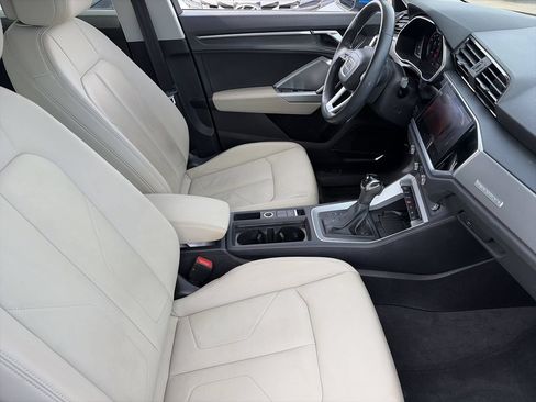 Used 2019 Audi Q3 2.0T Prestige AWD/4WD image 11