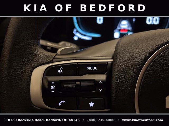Certified 2025 Kia Sportage LX FWD image 18