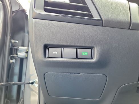 New 2027 Nissan Sentra S w/ Floor Mat Package FWD image 19